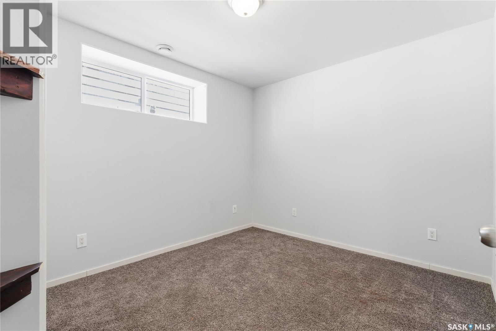 Single Family House 2 Level for Sale in  Kloppenburg CRESCENT Saskatoon 