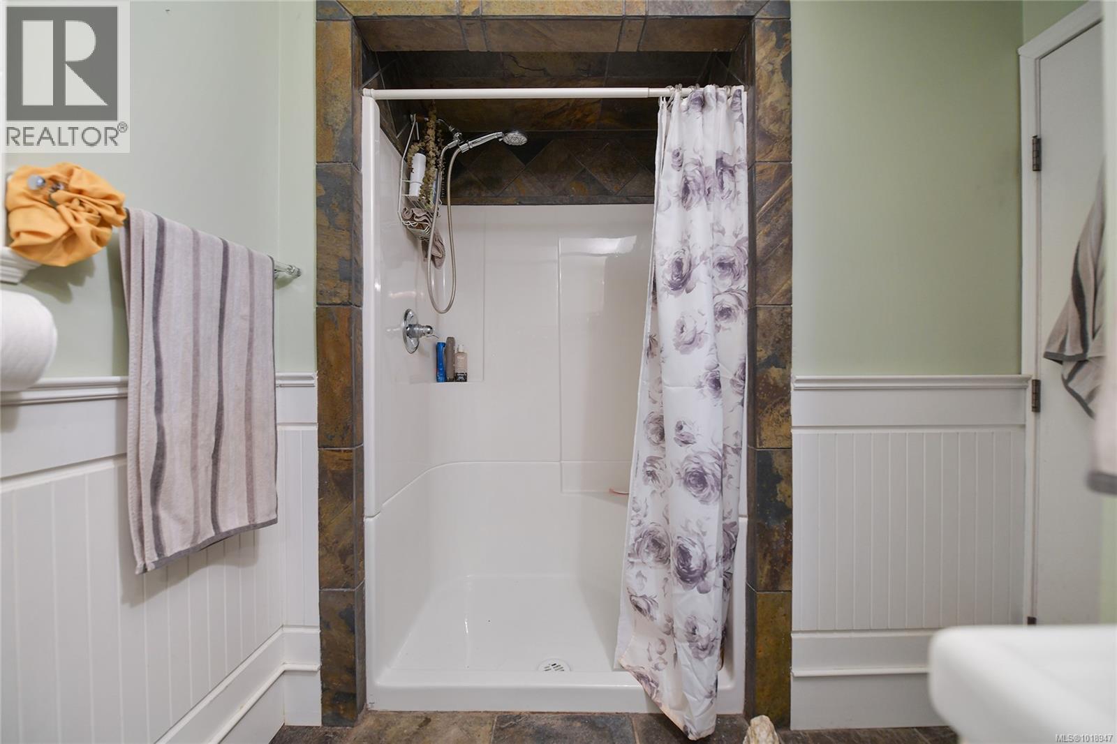 300 BONSAI Pl, Qualicum Beach