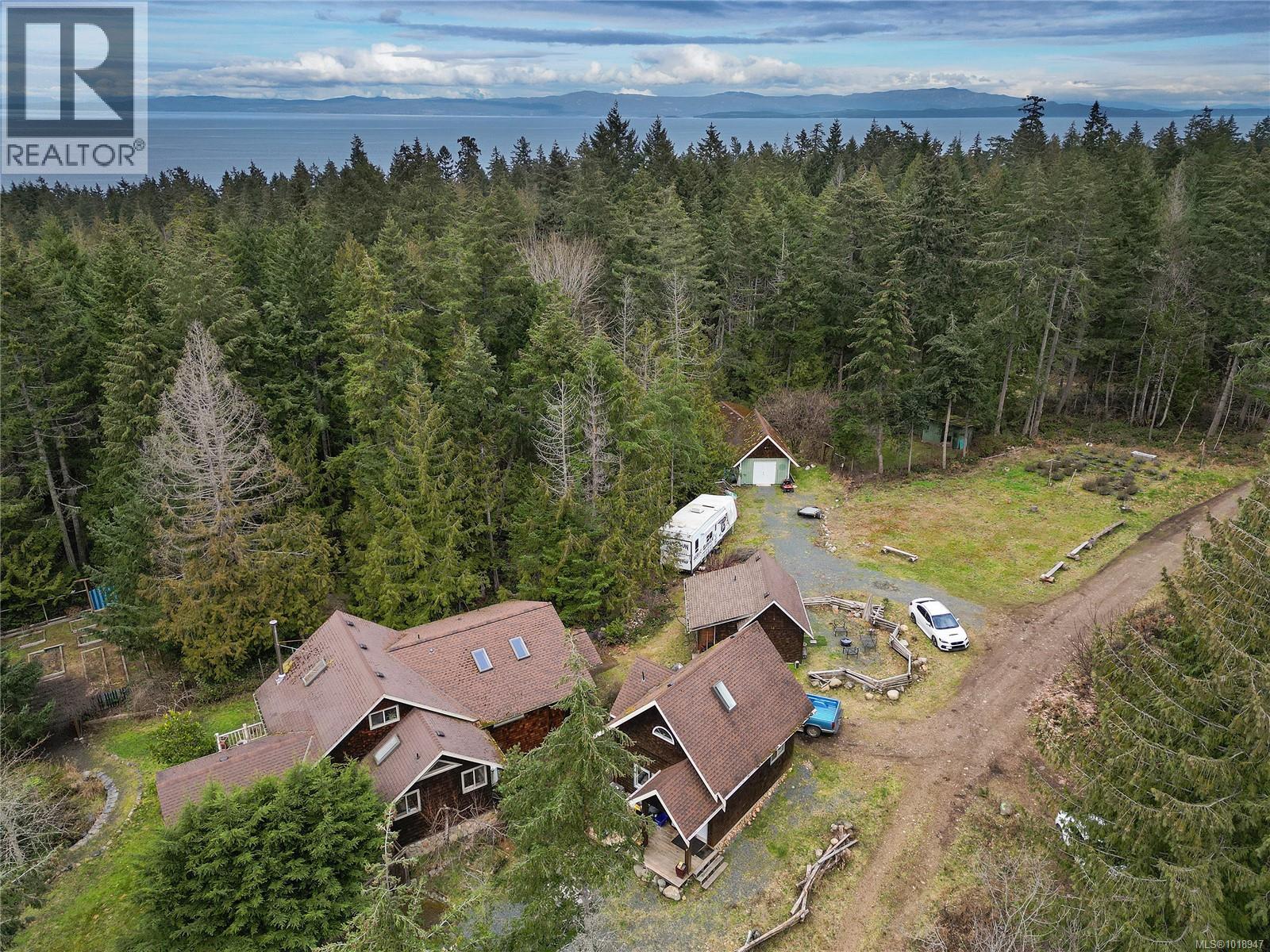300 BONSAI Pl, Qualicum Beach
