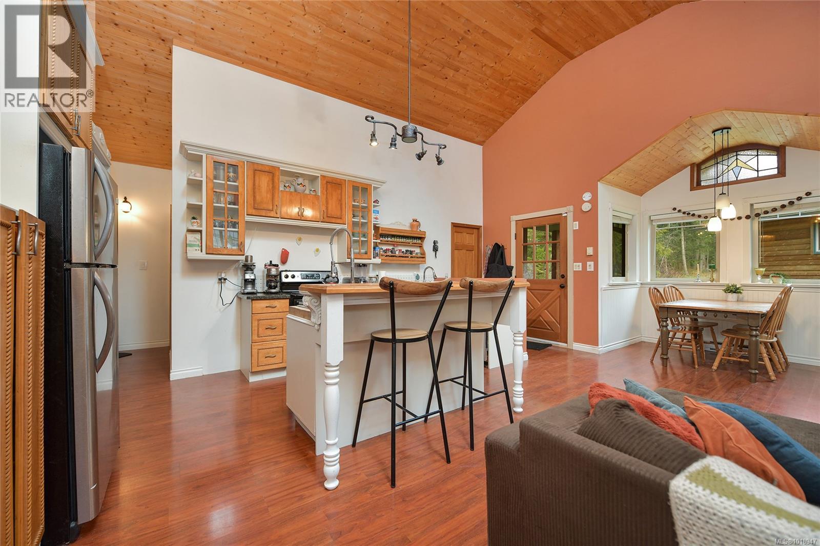 300 BONSAI Pl, Qualicum Beach