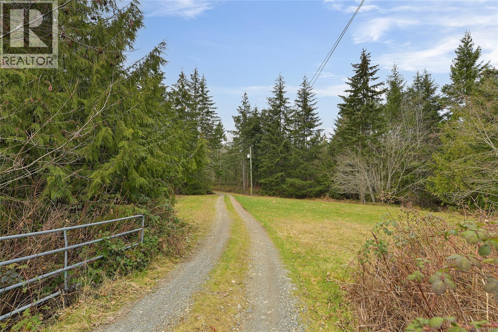 300 BONSAI Pl, Qualicum Beach