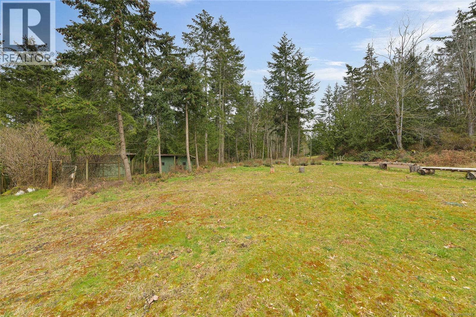 300 BONSAI Pl, Qualicum Beach