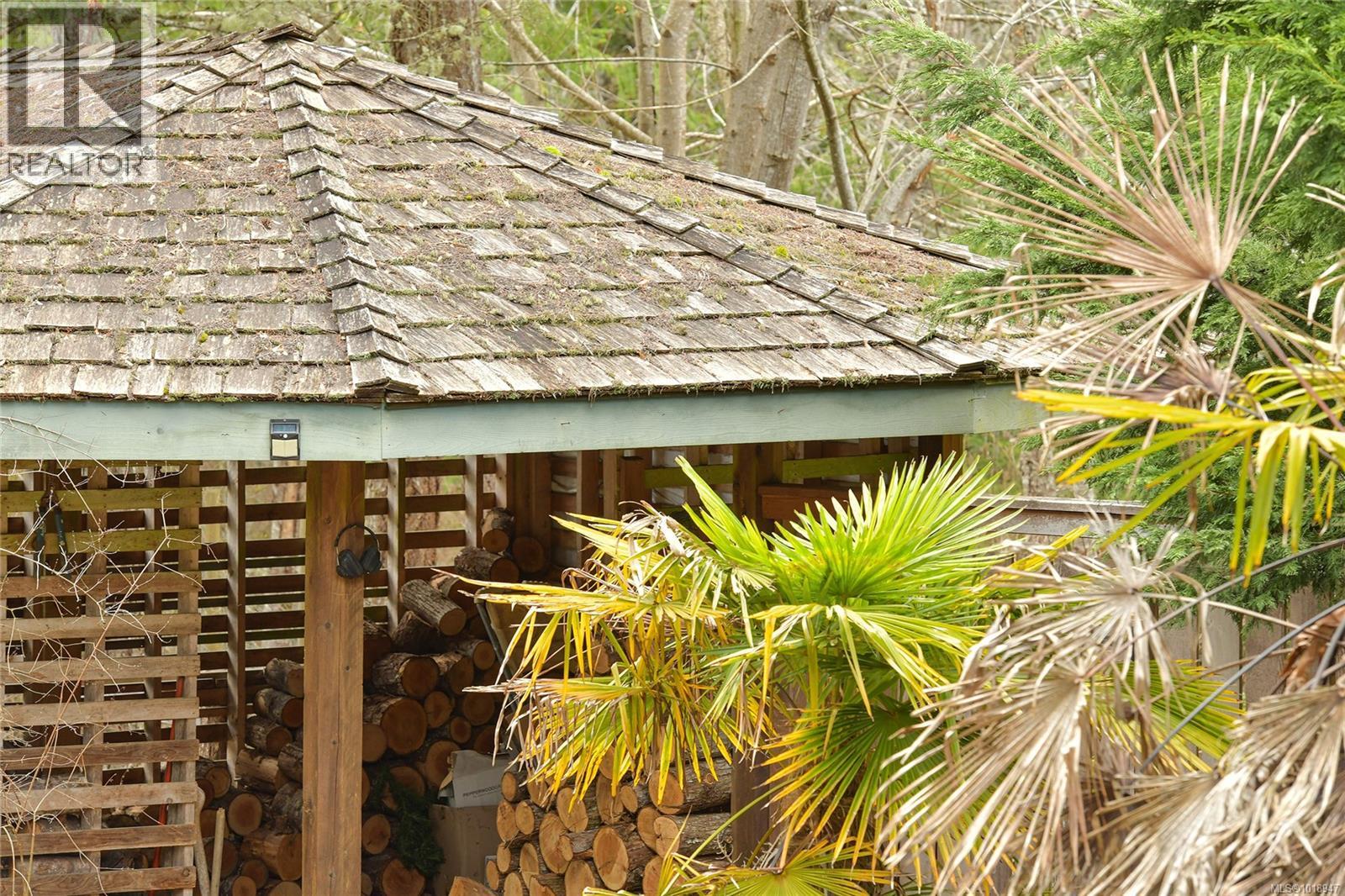 300 BONSAI Pl, Qualicum Beach