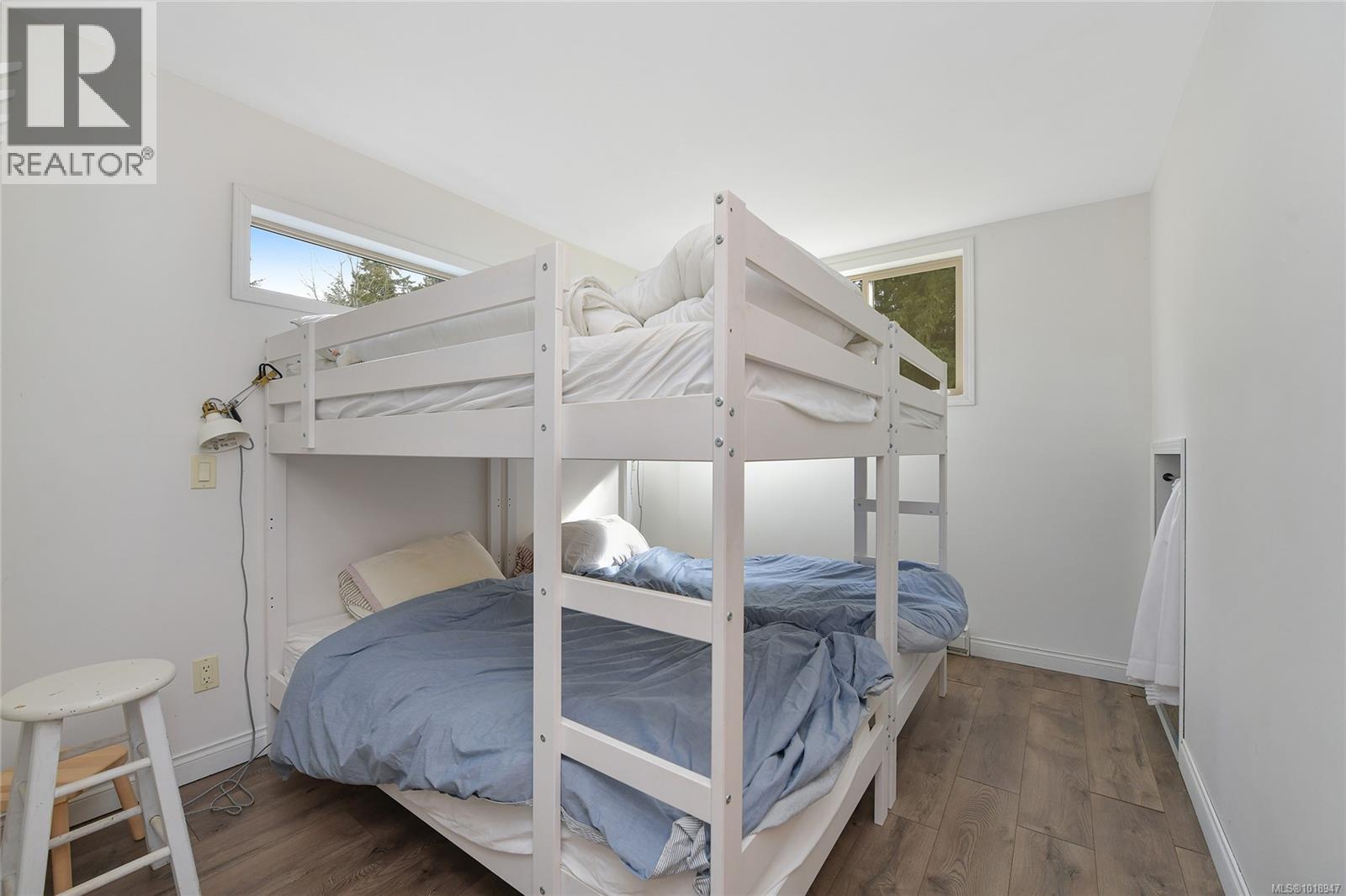 300 BONSAI Pl, Qualicum Beach