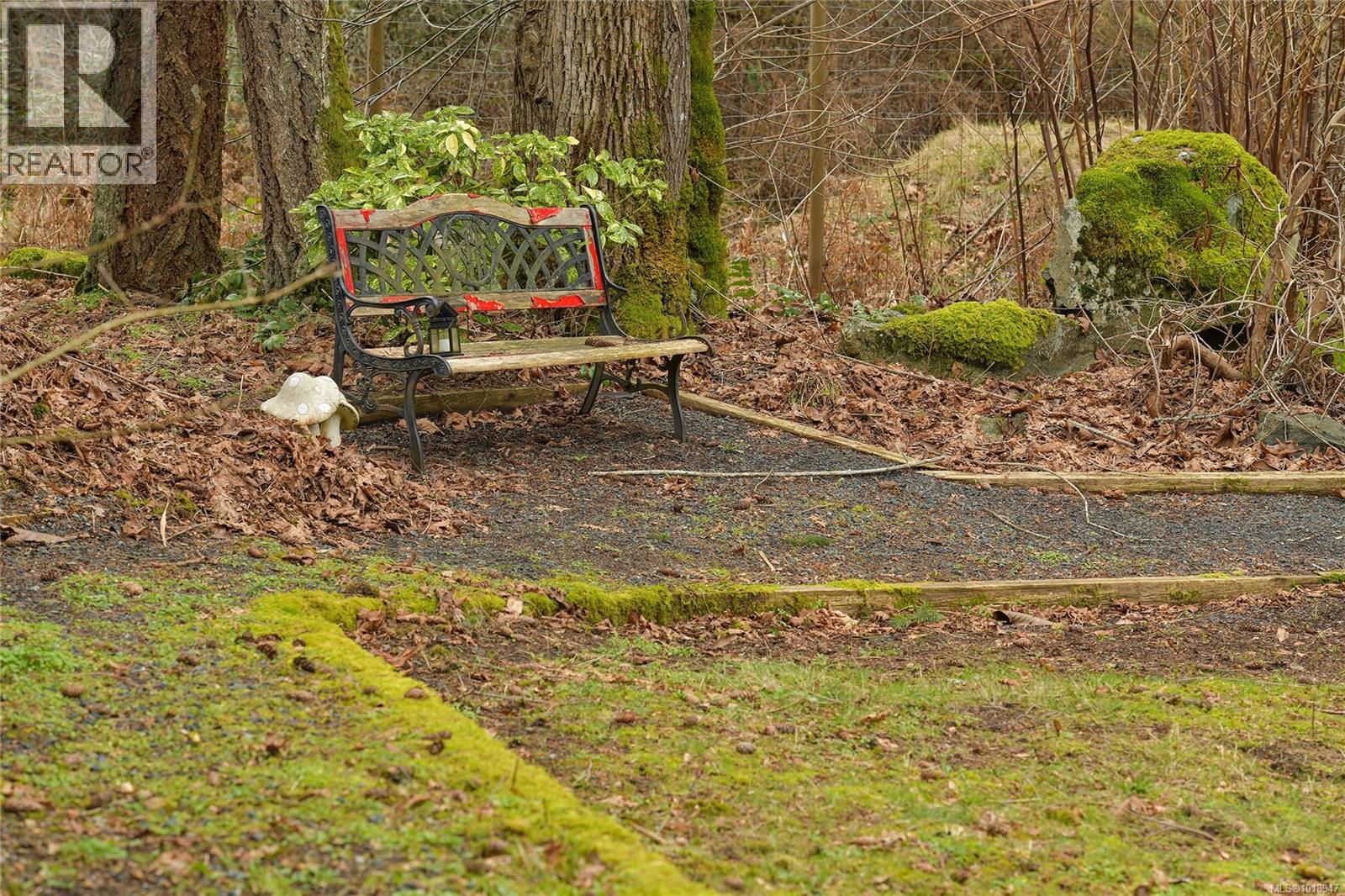 300 BONSAI Pl, Qualicum Beach