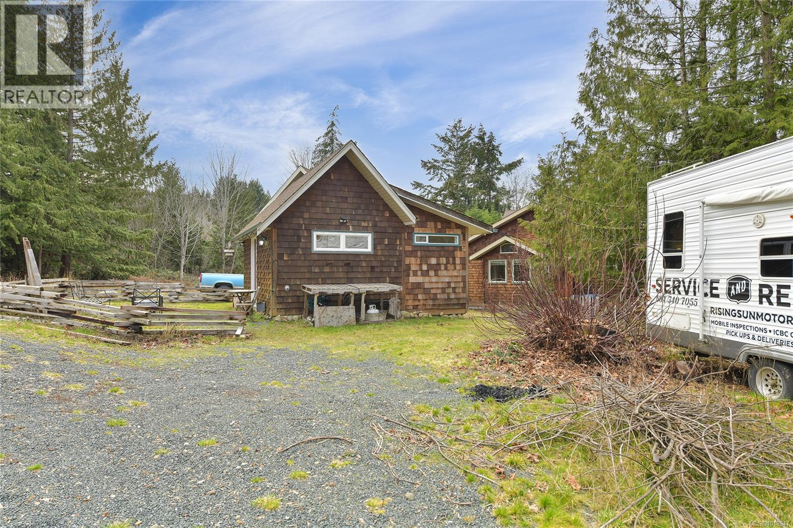 300 BONSAI Pl, Qualicum Beach