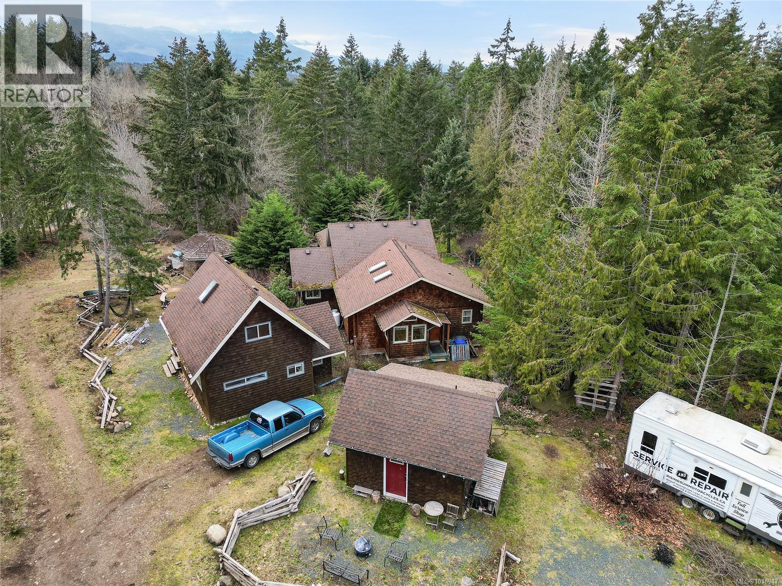 300 BONSAI Pl, Qualicum Beach
