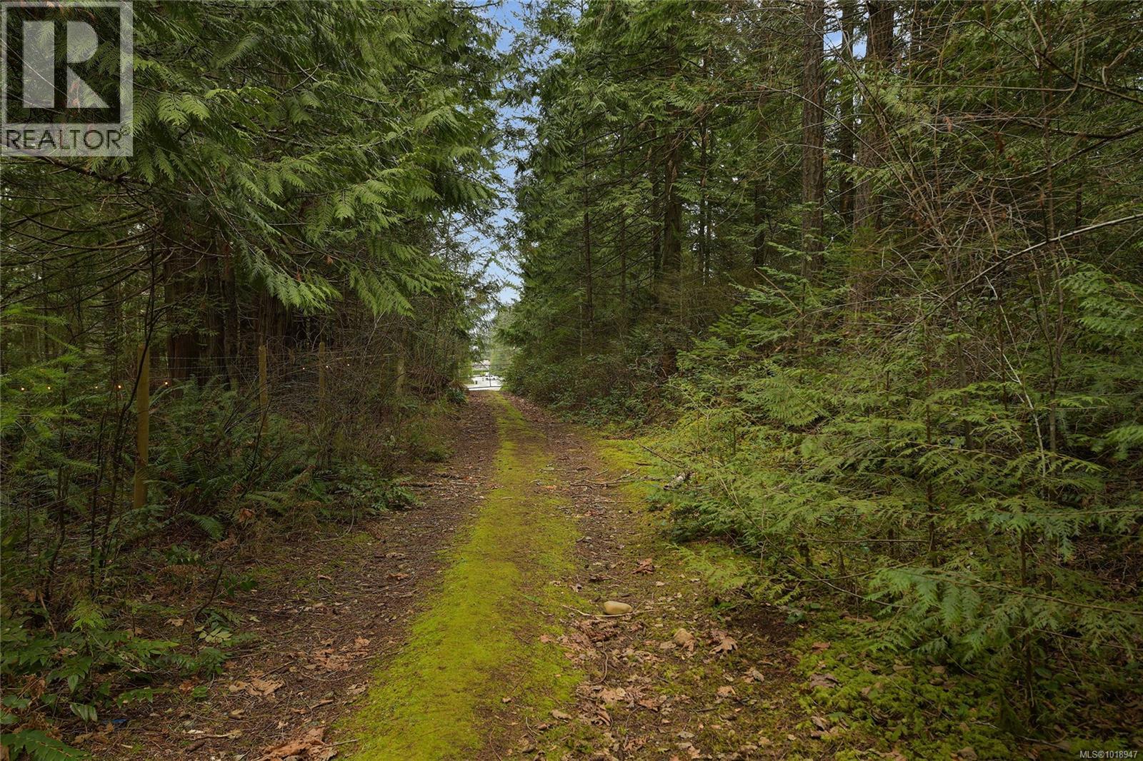 300 BONSAI Pl, Qualicum Beach