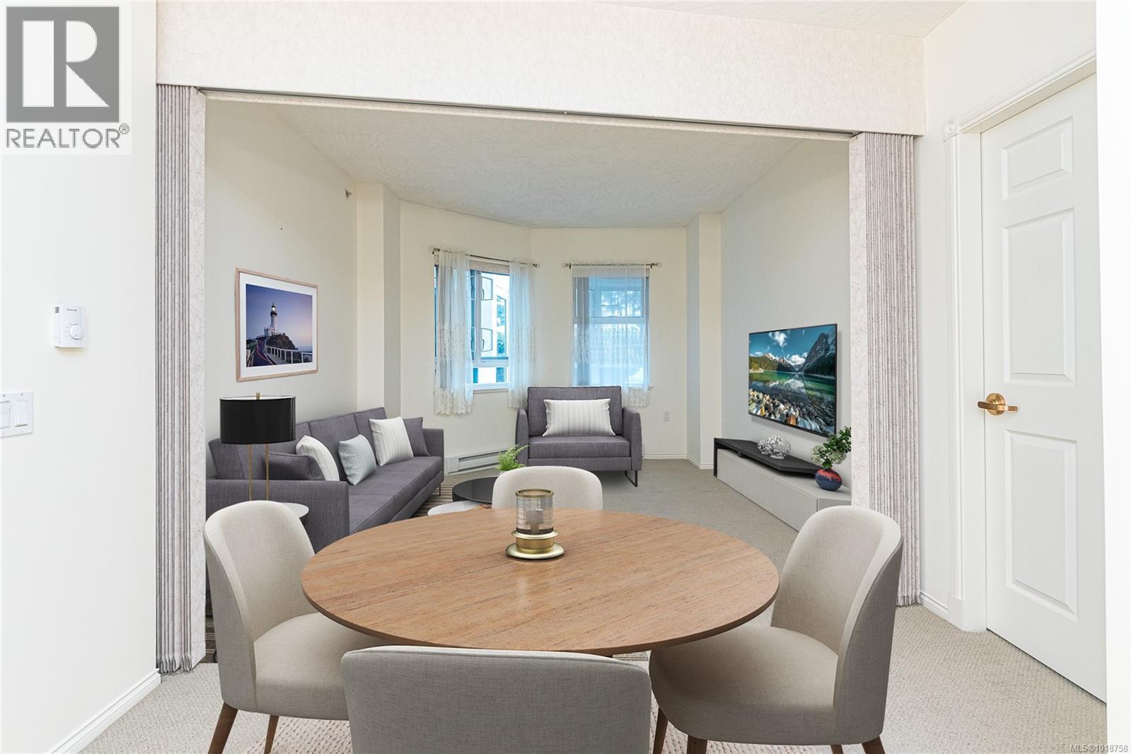 105 1521 Church Avenue, Saanich