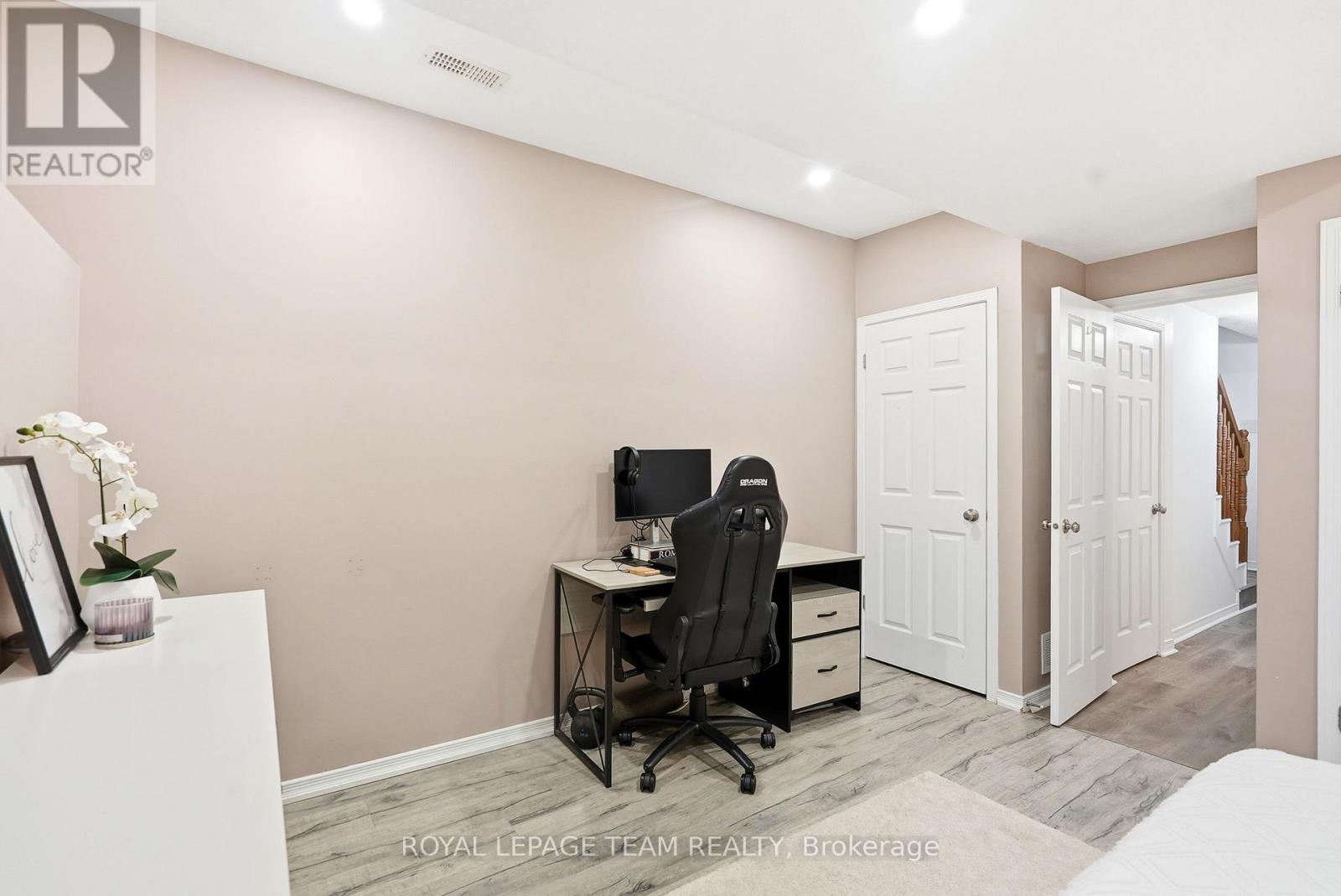 104 FIR LANE - 20