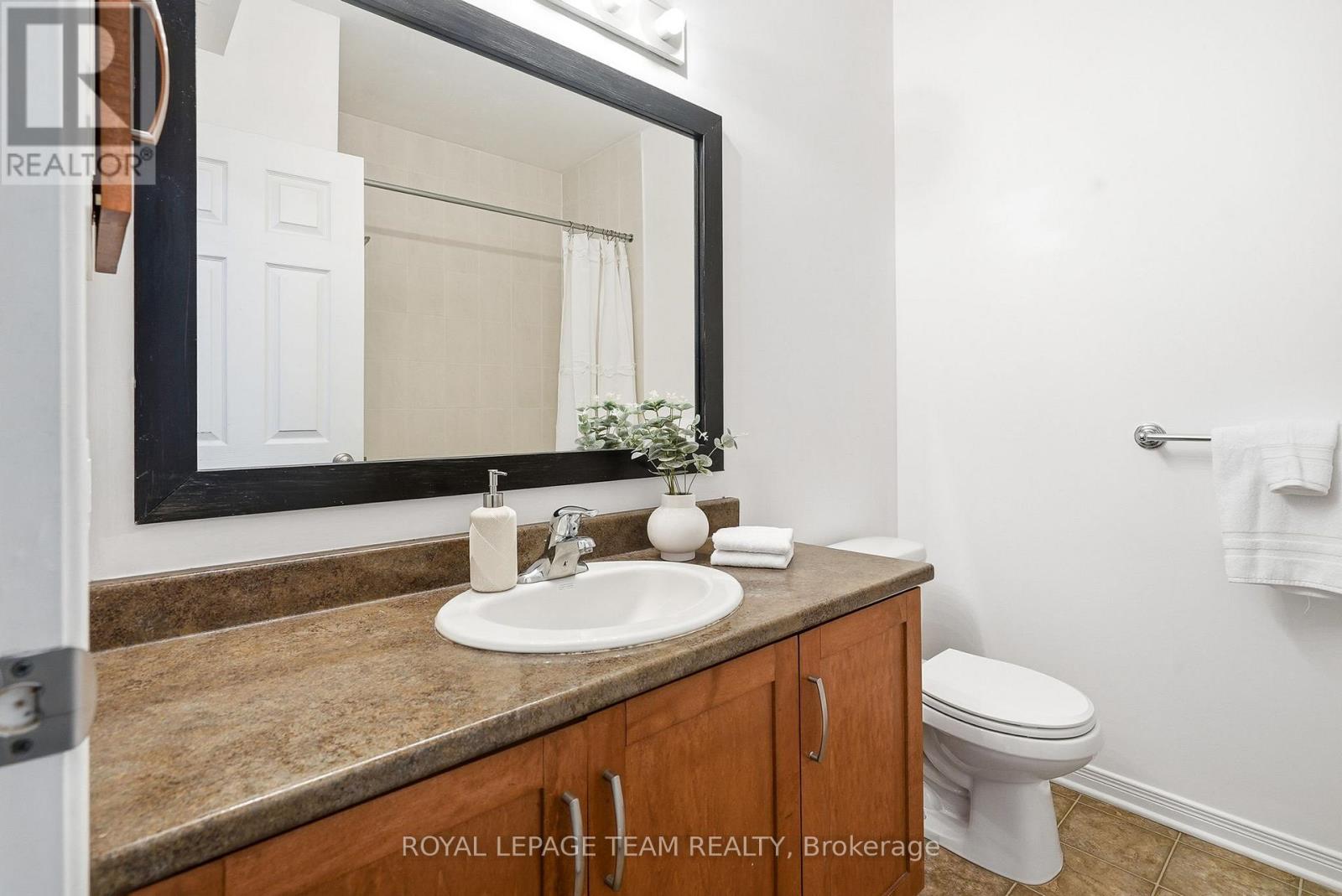 104 FIR LANE - 24