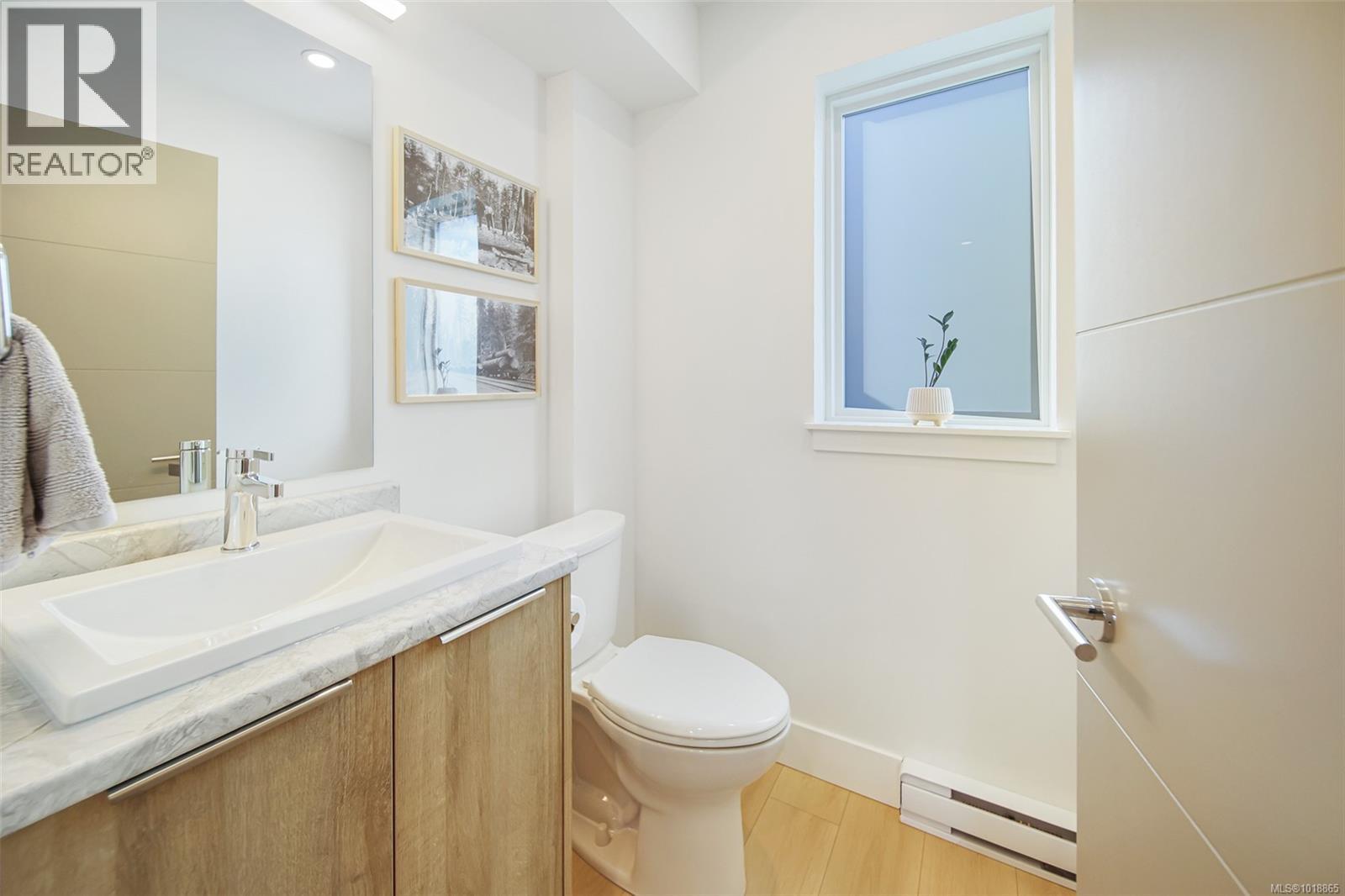 2 2846 4th Ave, Port Alberni