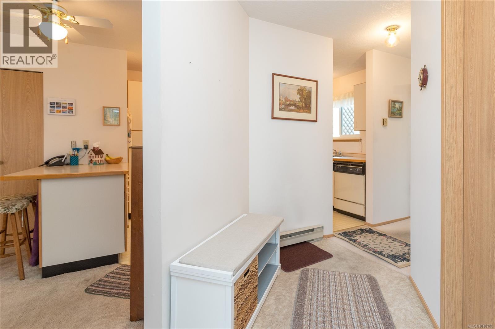 7 4125 Interurban Road, Saanich