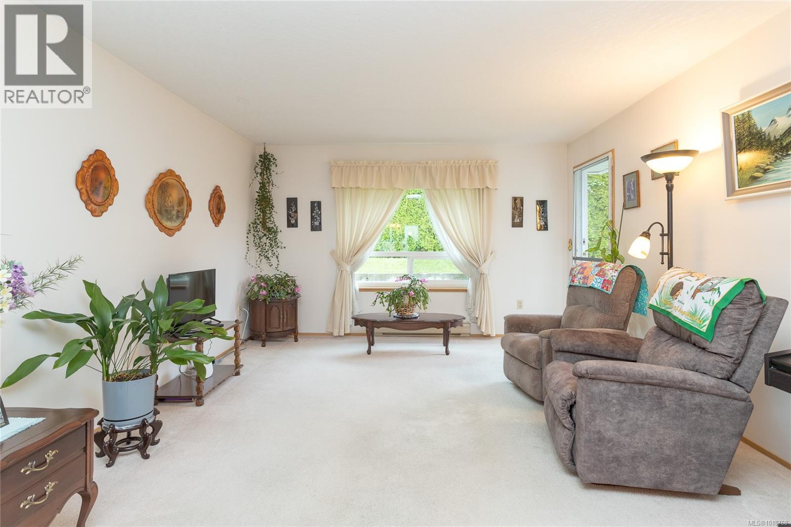 7 4125 Interurban Road, Saanich