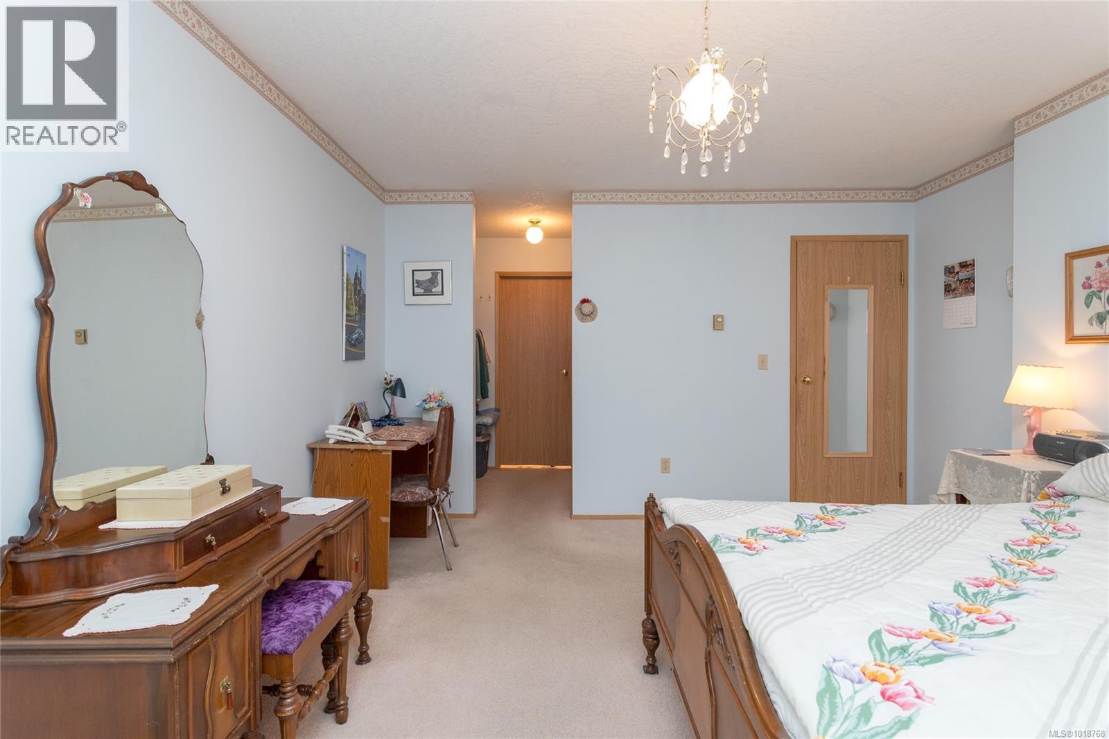 7 4125 Interurban Road, Saanich