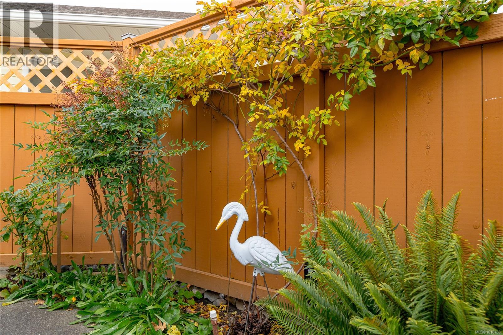 7 4125 Interurban Road, Saanich