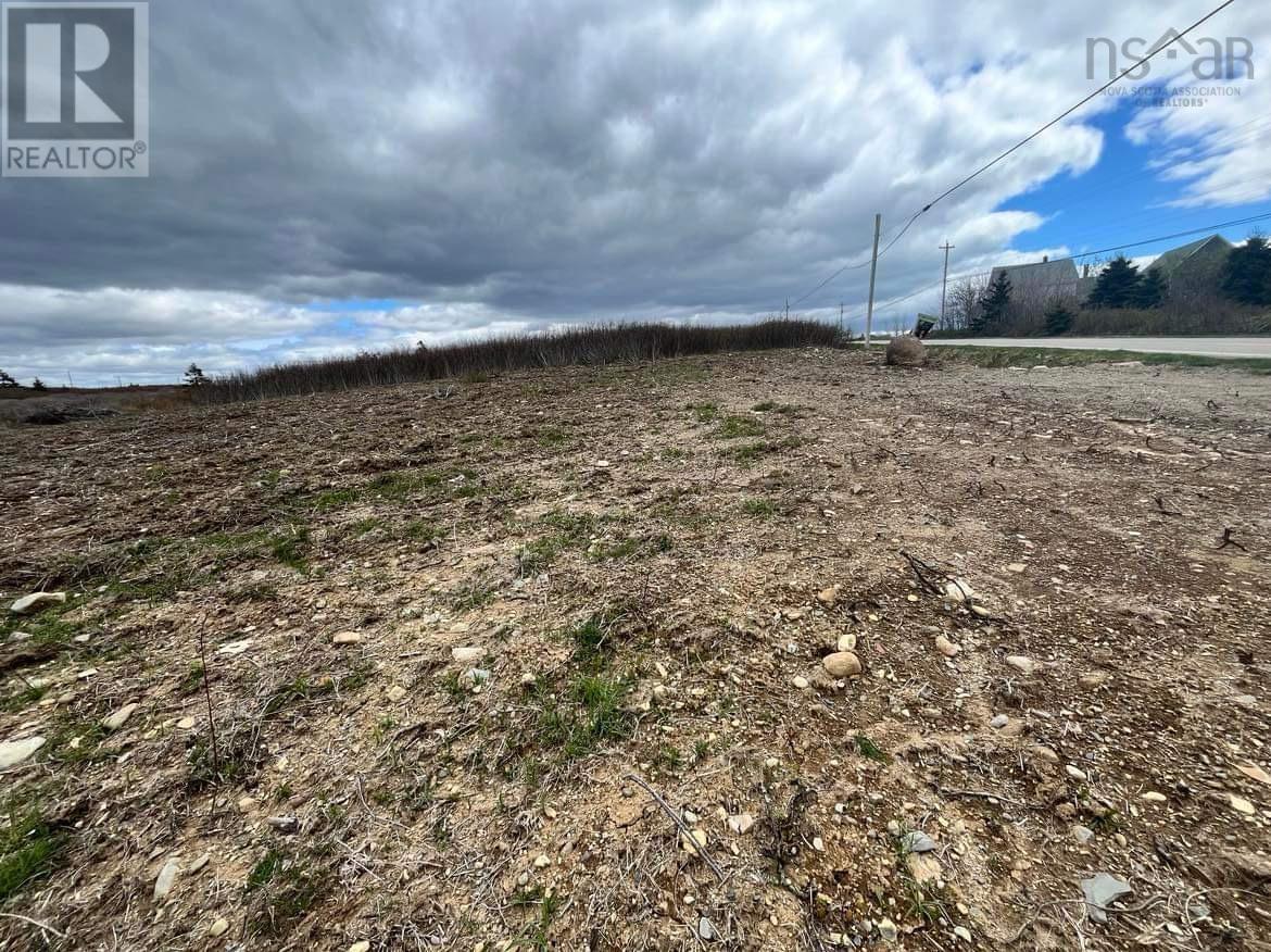 Property 5 of 14 of Lots D1 & D2 1 Highway