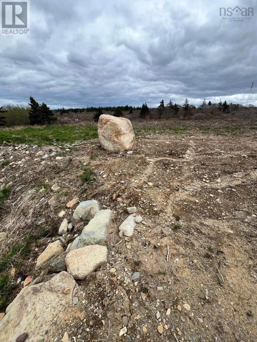 Property 7 of 14 of Lots D1 & D2 1 Highway