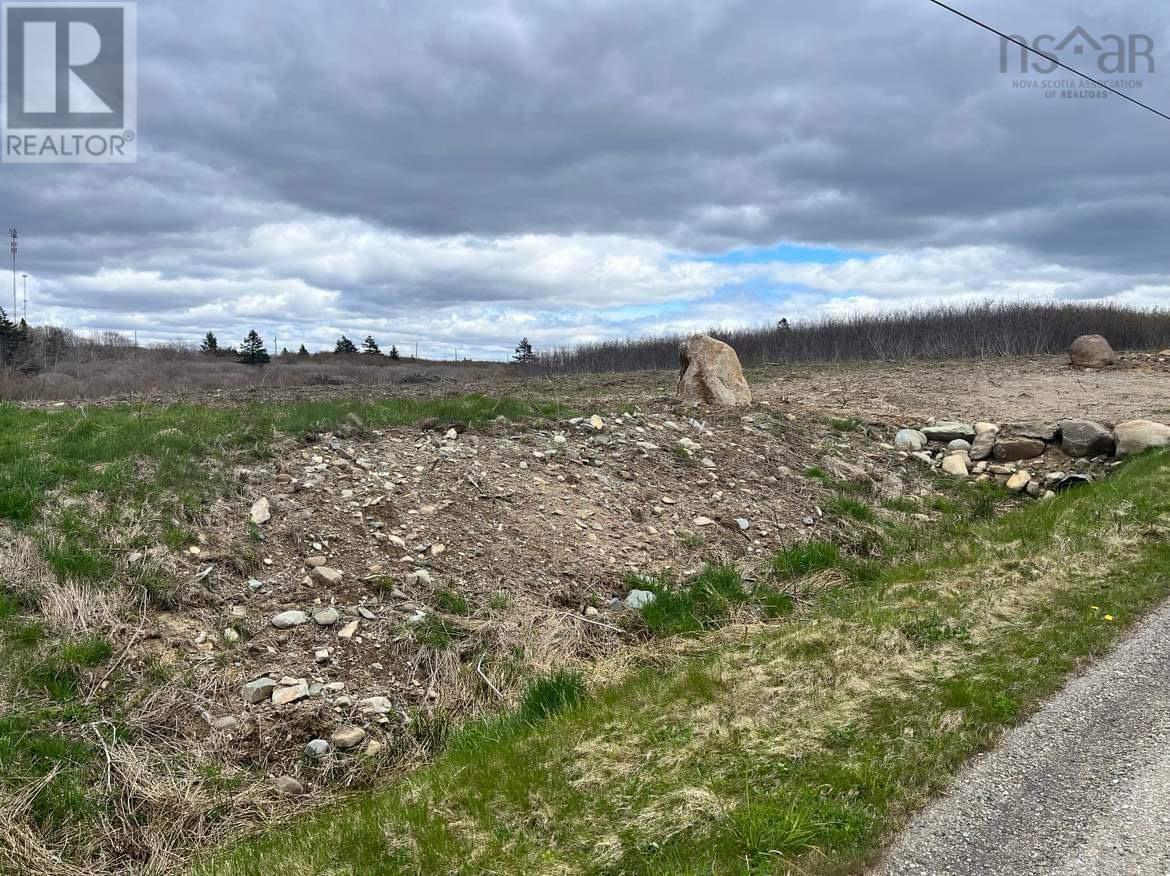 Property 4 of 14 of Lots D1 & D2 1 Highway