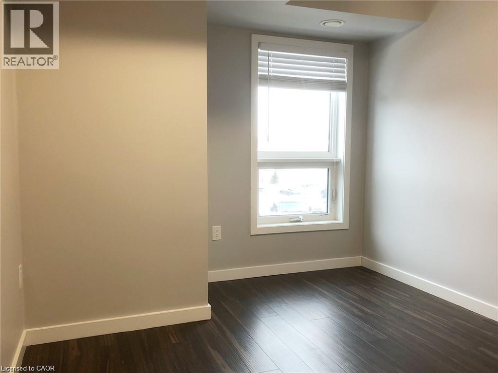 25 KAY Unit 207 photo 3