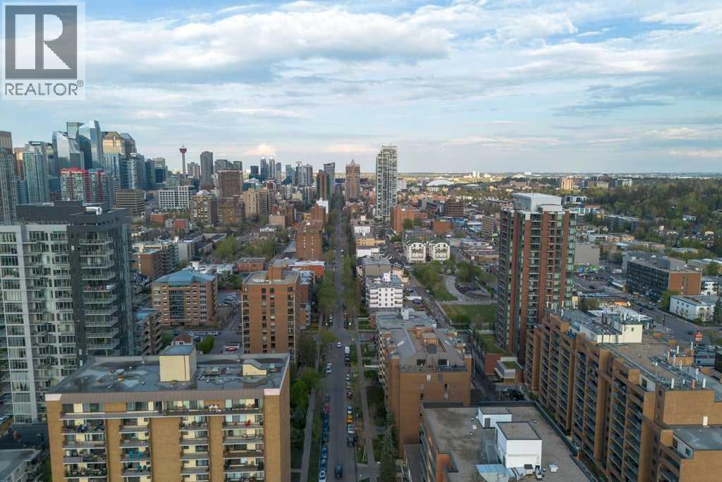 Single Family House for Sale in   Avenue SW Beltline Calgary 