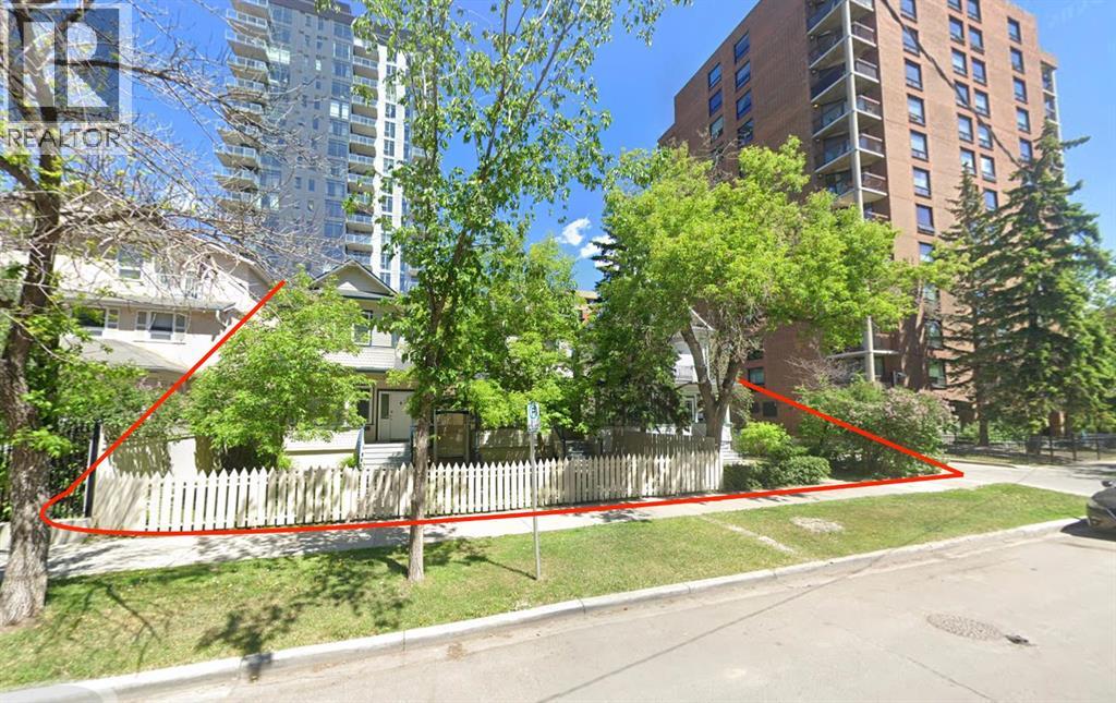 Single Family House for Sale in   Avenue SW Beltline Calgary 