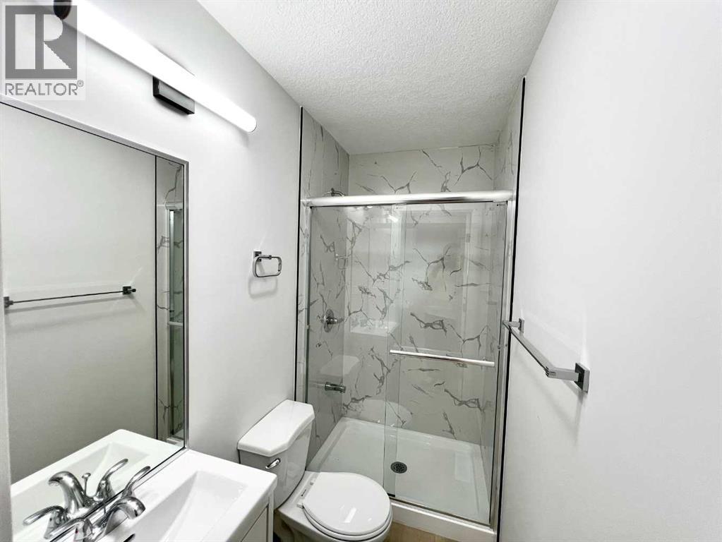 Single Family House Bi-level for Sale in  Whiteview Close NE Whitehorn Calgary 