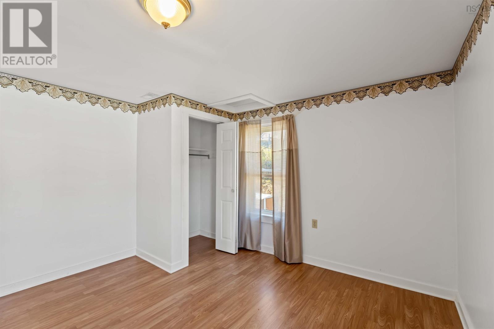 Property 25 of 50 of 191 Second Avenue