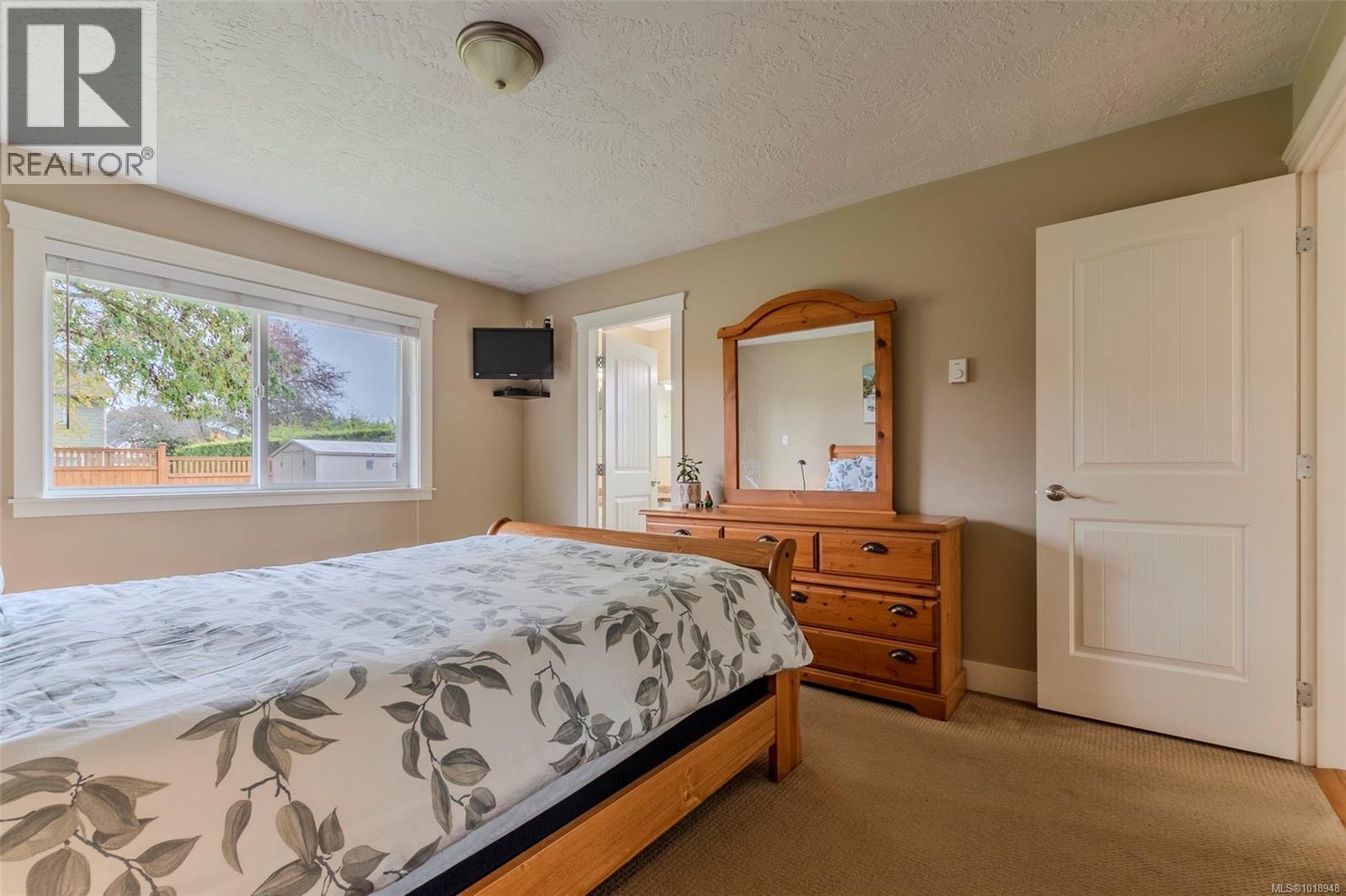 2535 Larkspur Dr, Duncan