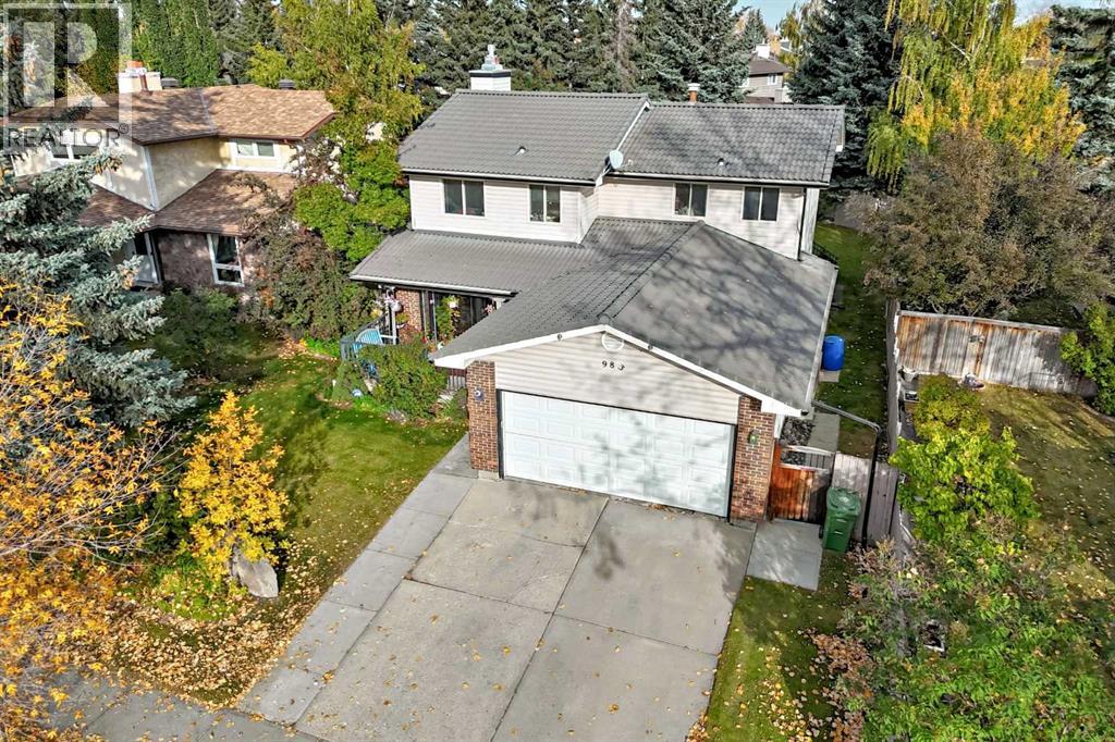 Single Family House for Sale in  Woodbine Boulevard SW Woodbine Calgary 