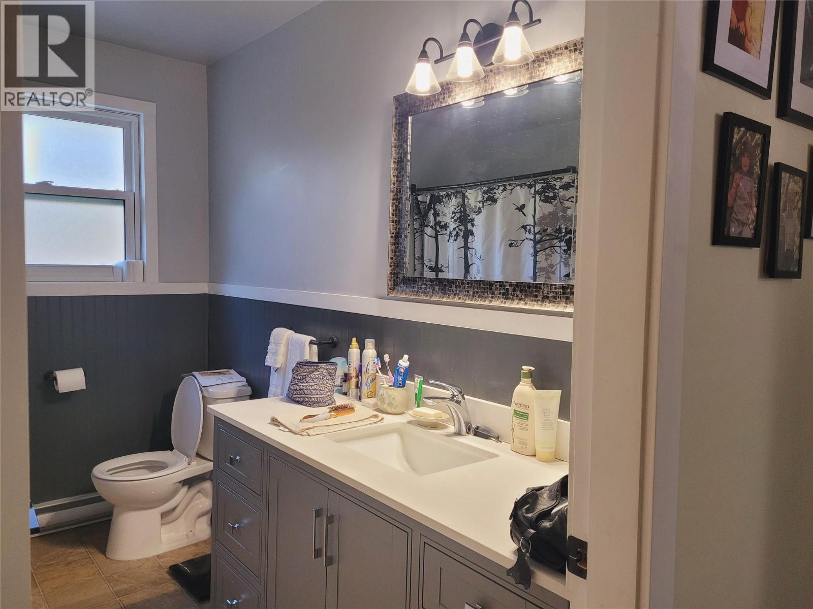 349 DUTCH LAKE Road, Clearwater