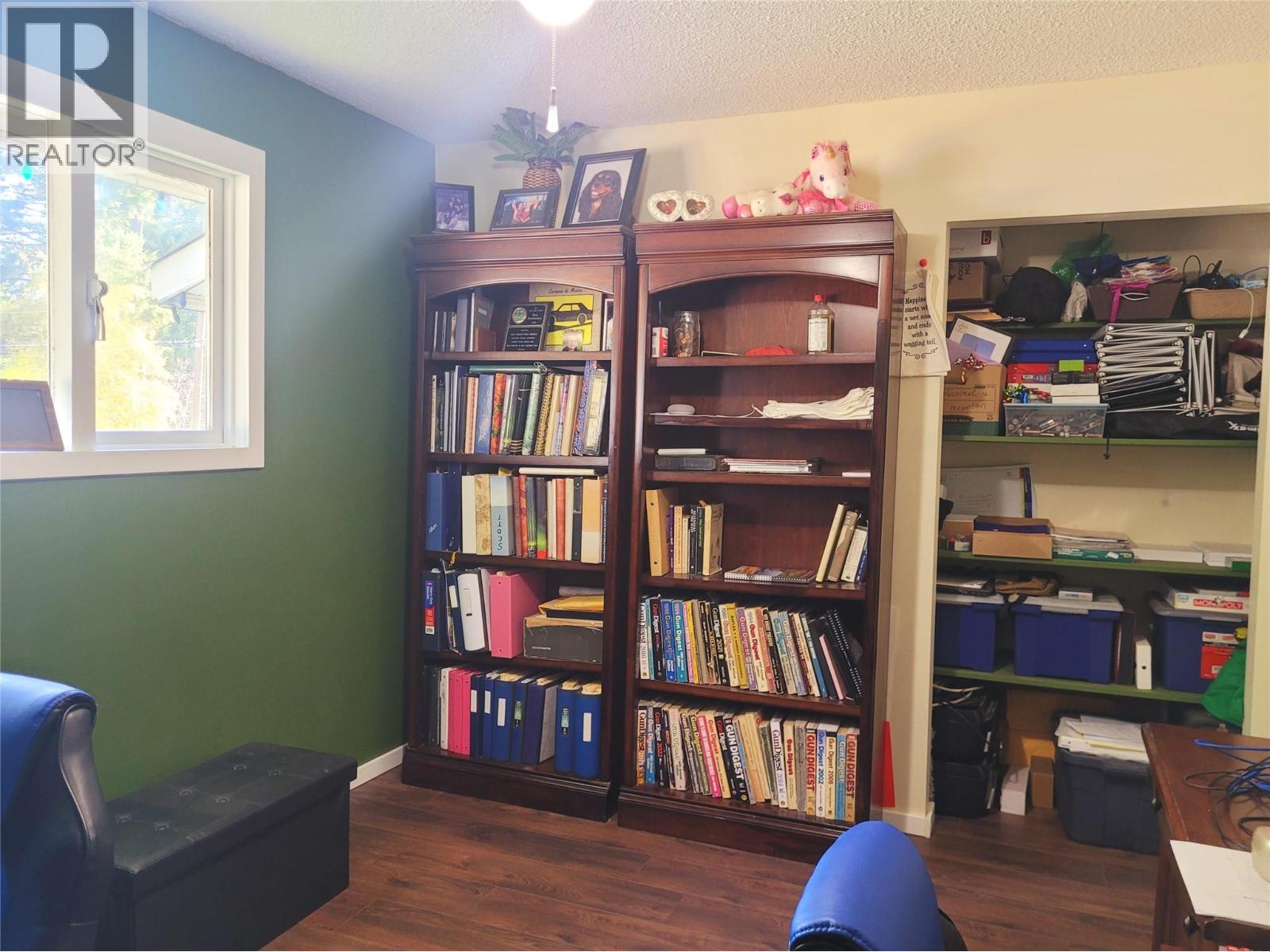 349 DUTCH LAKE Road, Clearwater