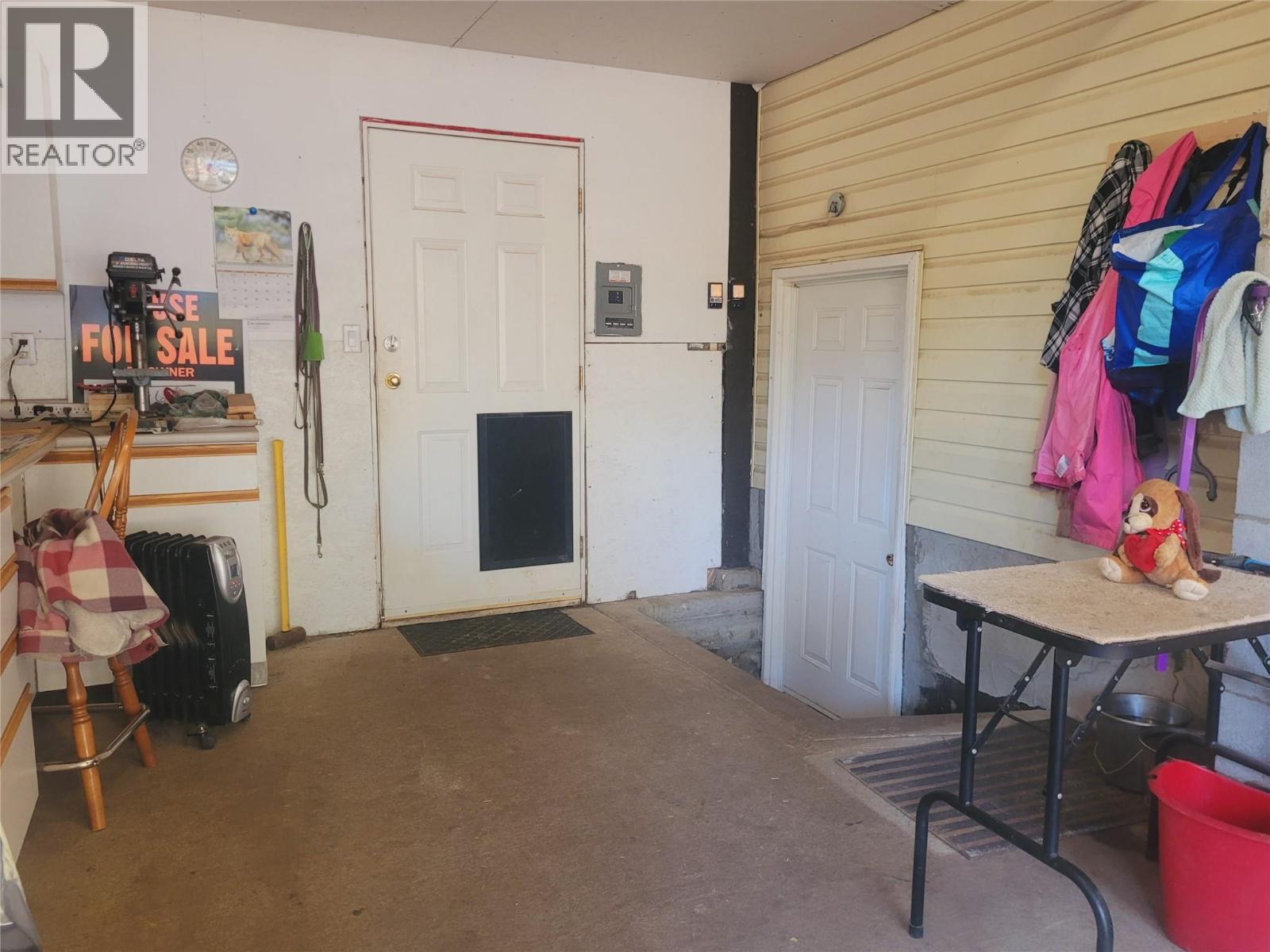 349 DUTCH LAKE Road, Clearwater