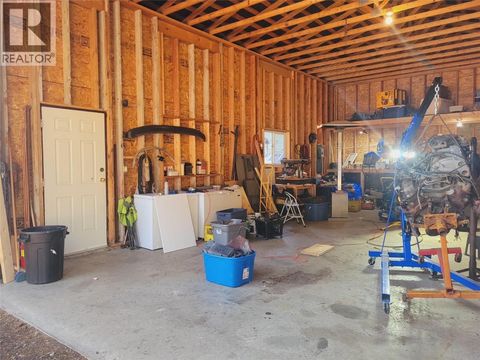 349 DUTCH LAKE Road, Clearwater