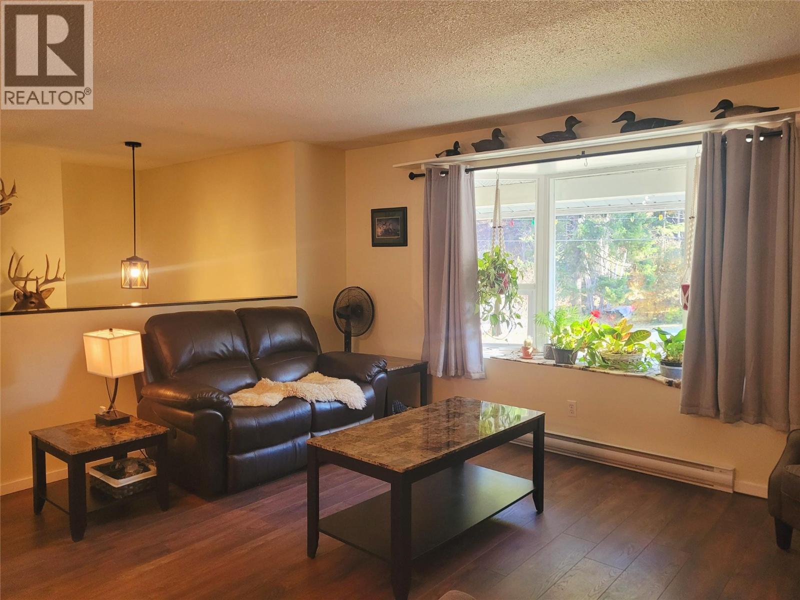 349 DUTCH LAKE Road, Clearwater