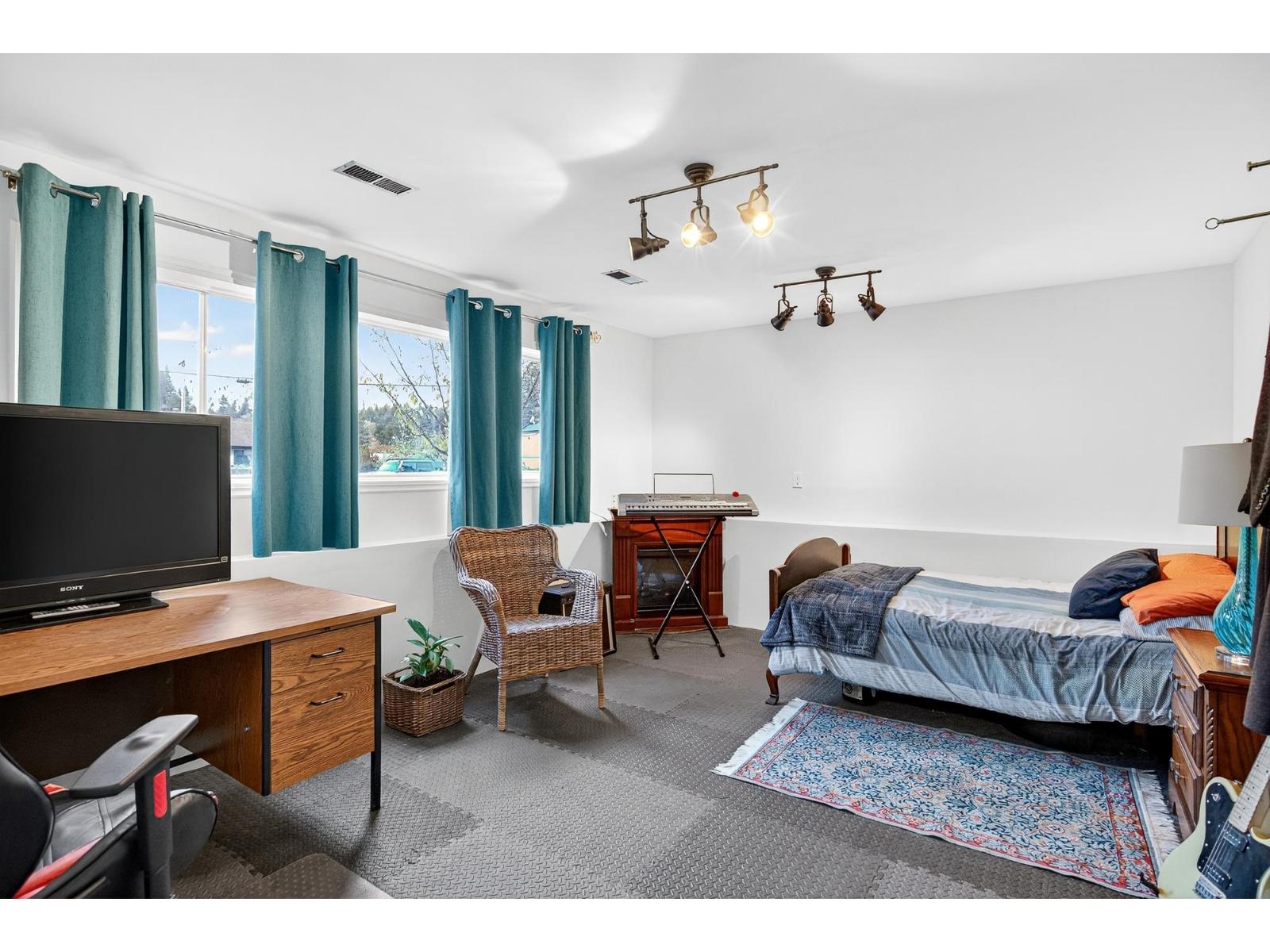 65466 SKYLARK DRIVE, Hope, Hope