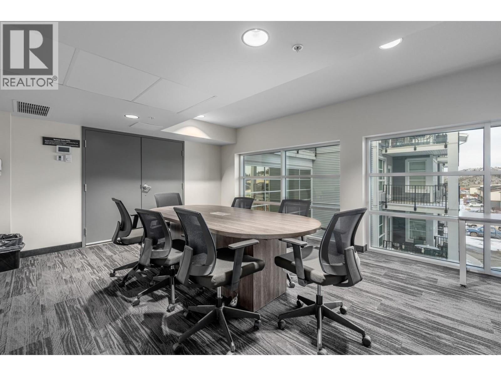 #309 1880 HUGH ALLAN DRIVE - 18