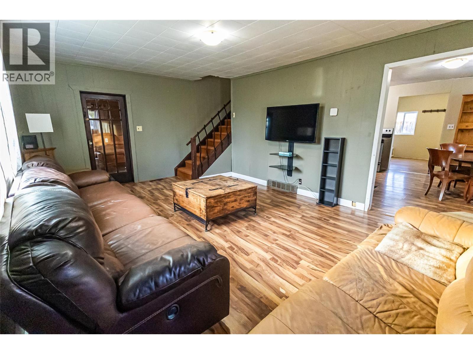 4912 47 Avenue, Pouce Coupe