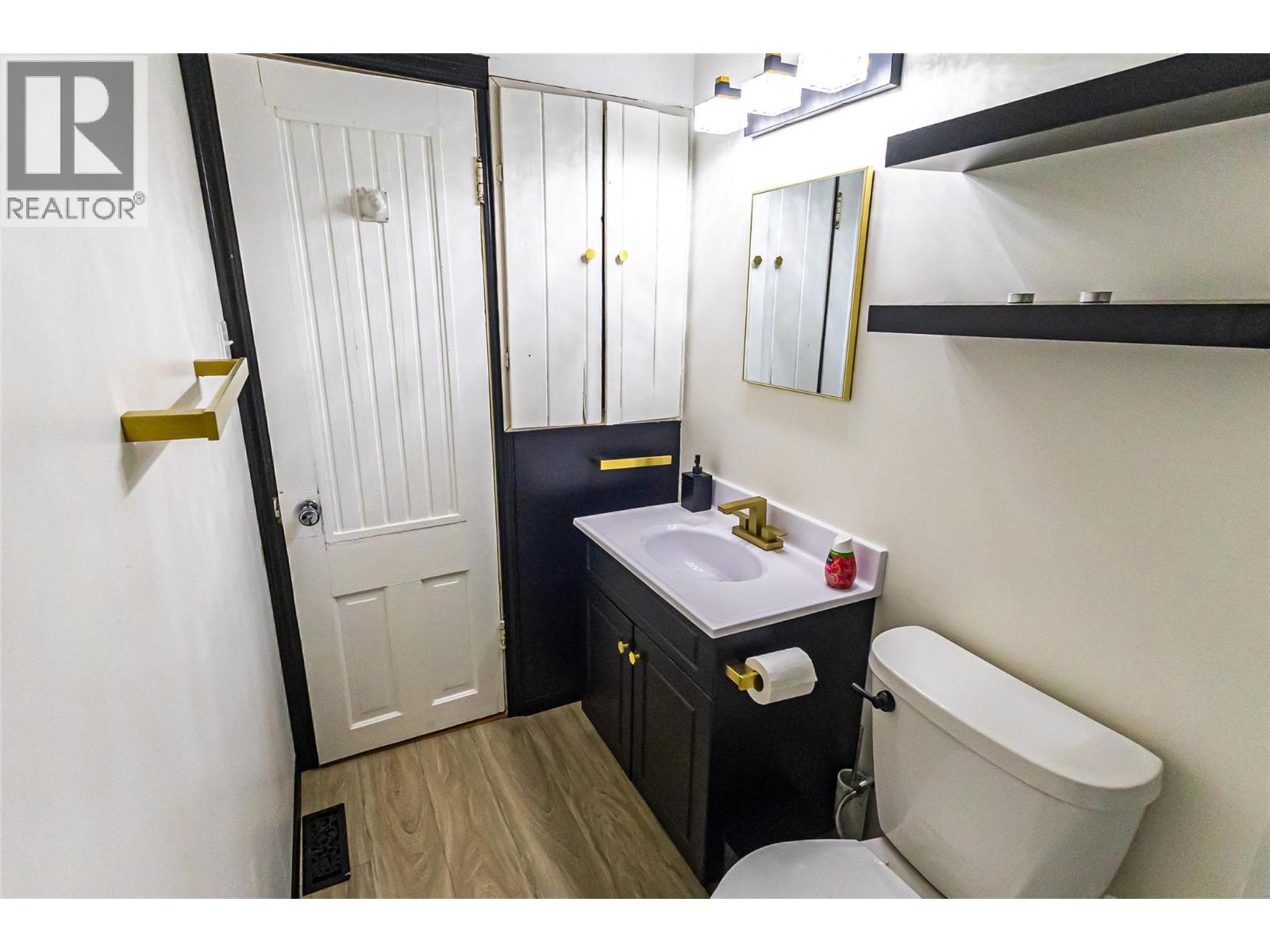 4912 47 Avenue, Pouce Coupe