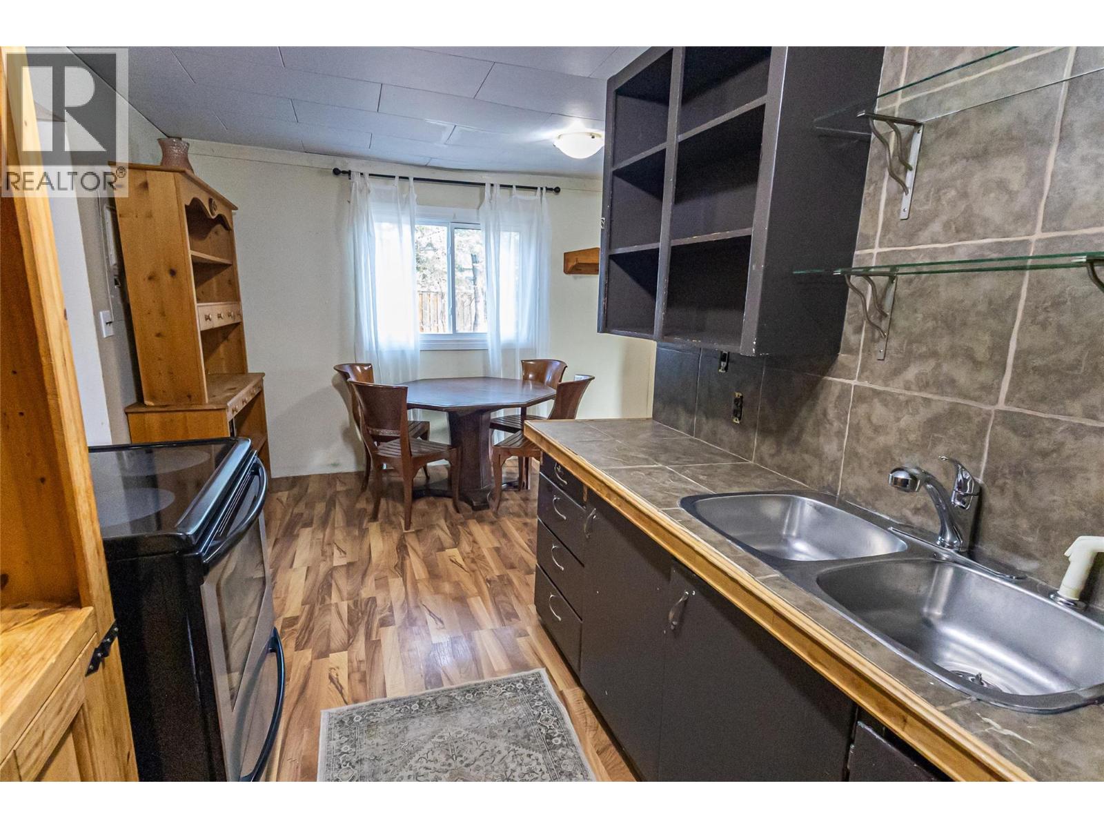 4912 47 Avenue, Pouce Coupe