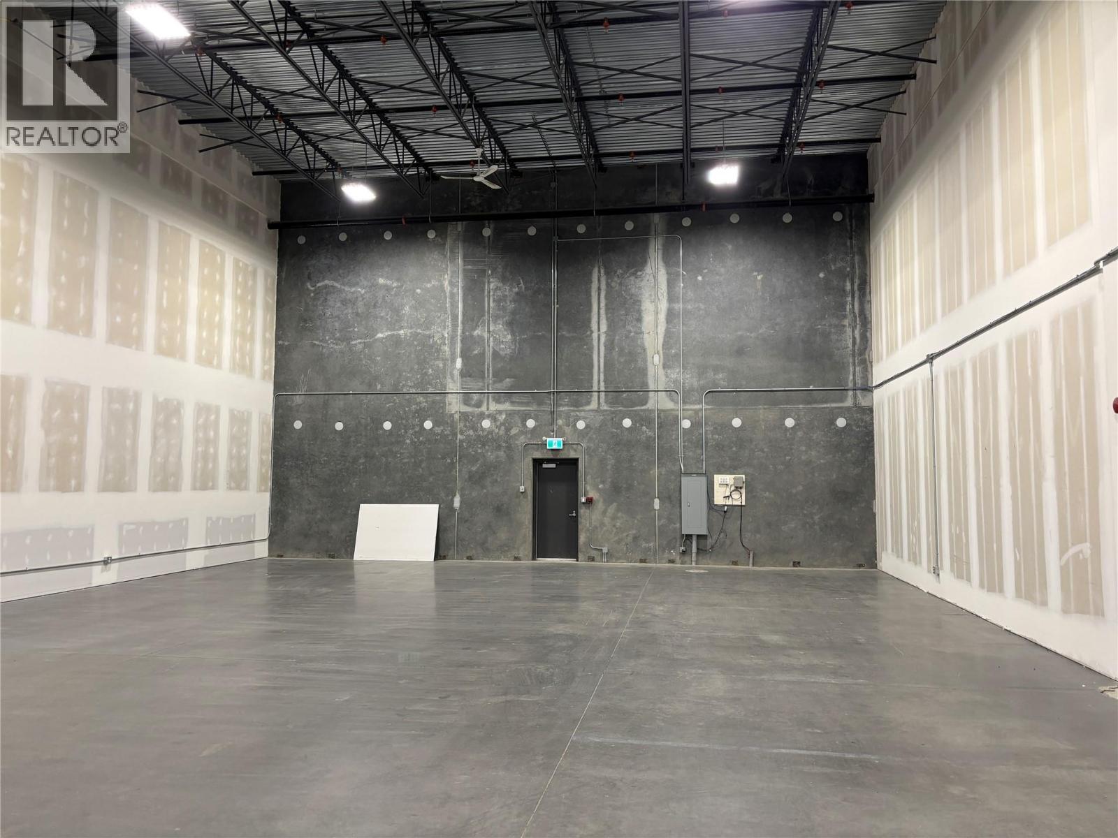 202 & 203 5000 Silver Star Road, Vernon