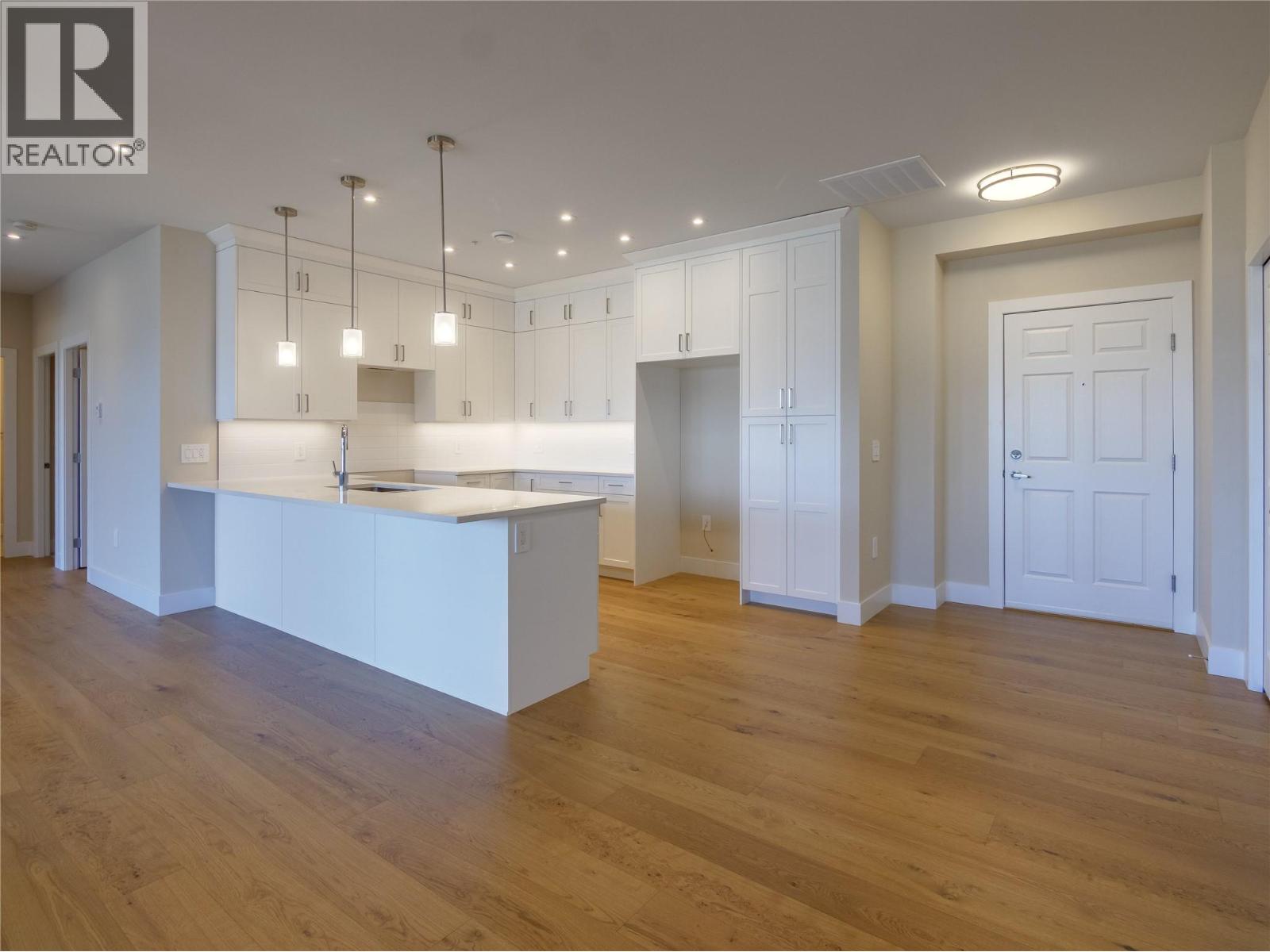 3362 SKAHA LAKE Road Unit# 1301, Penticton