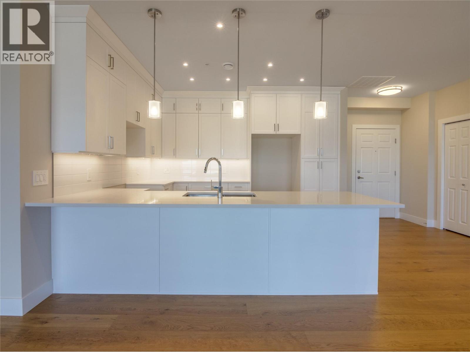 3362 SKAHA LAKE Road Unit# 1301, Penticton