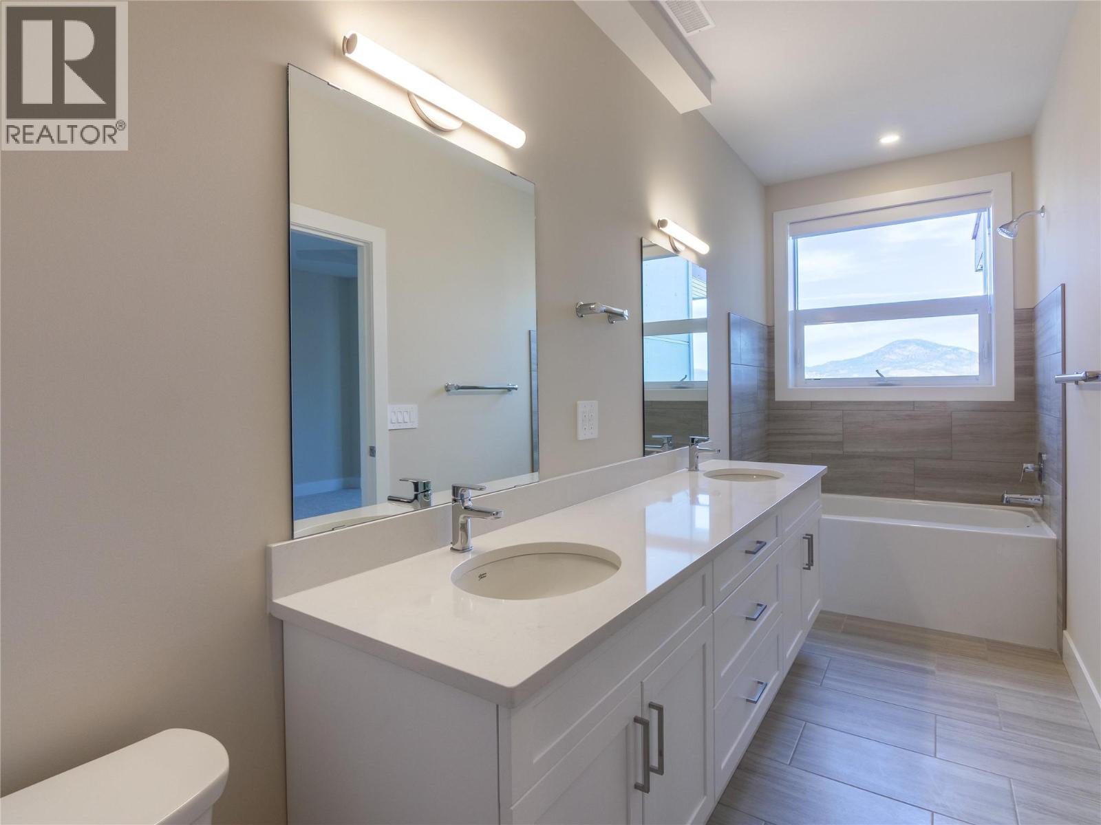 3362 SKAHA LAKE Road Unit# 1301, Penticton