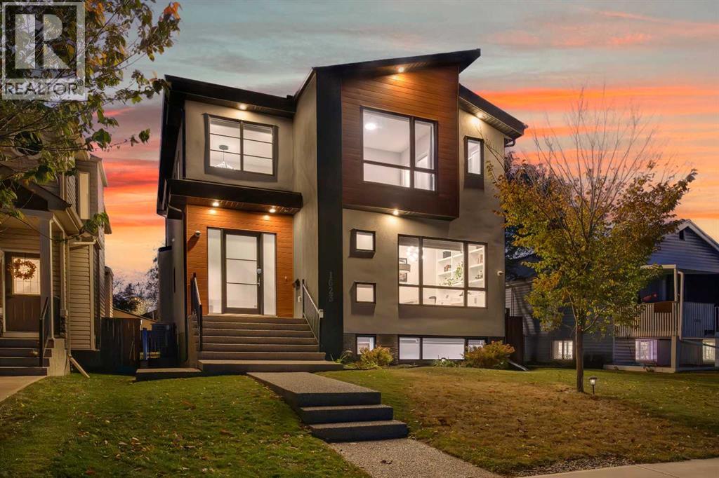 Single Family House for Sale in  a Street SE Inglewood Calgary 