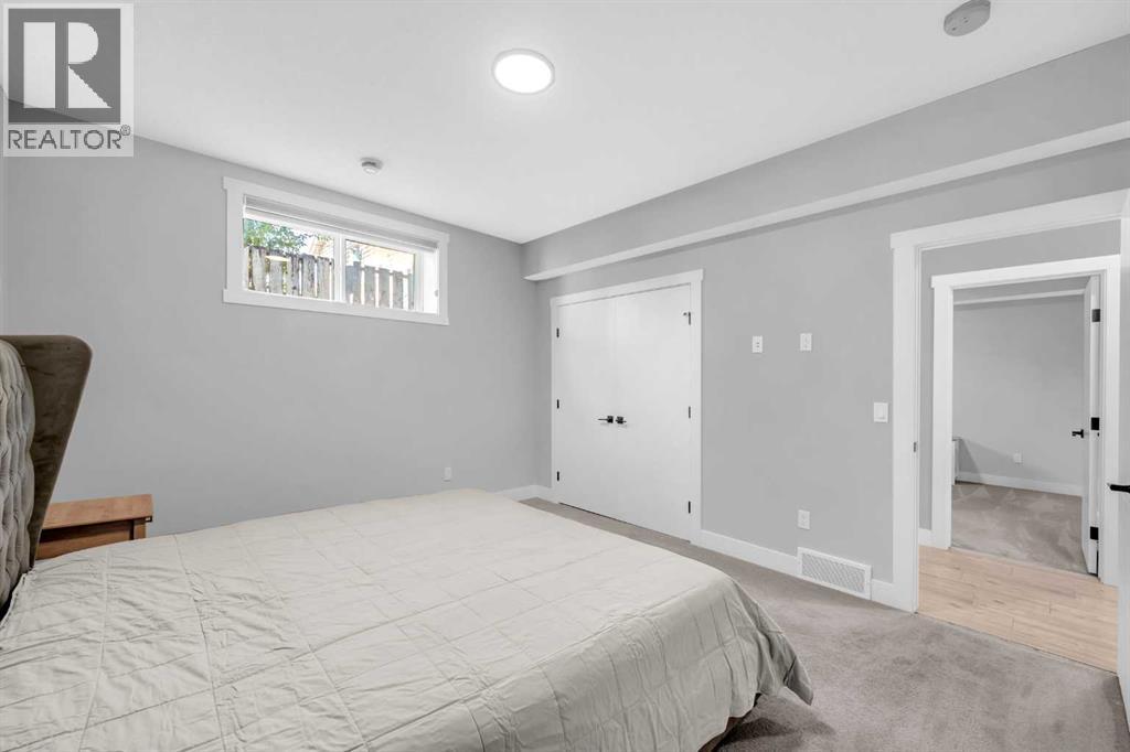 Single Family House for Sale in  a Street SE Inglewood Calgary 