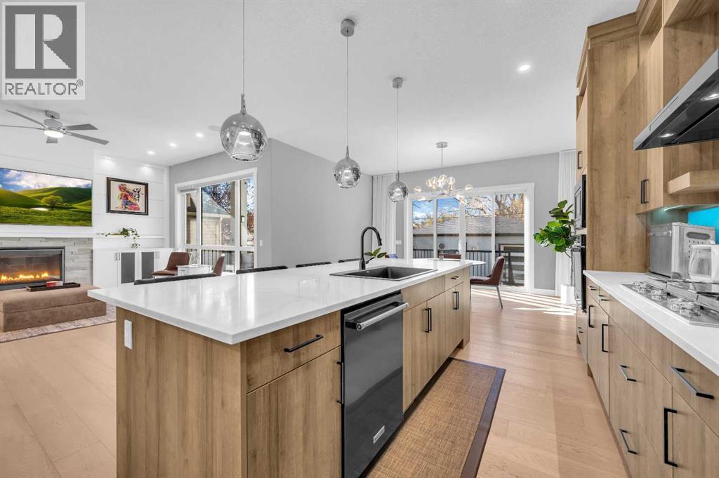 Single Family House for Sale in  a Street SE Inglewood Calgary 