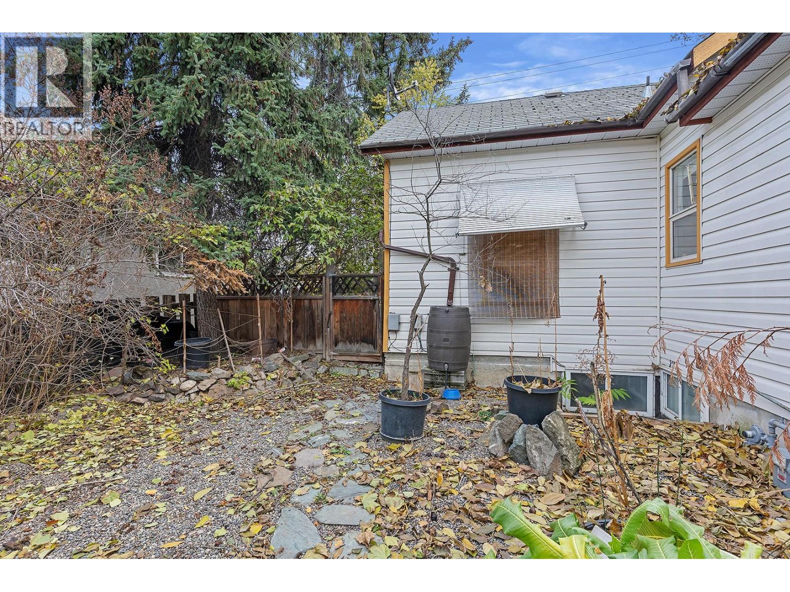  2108 33 Street, Vernon