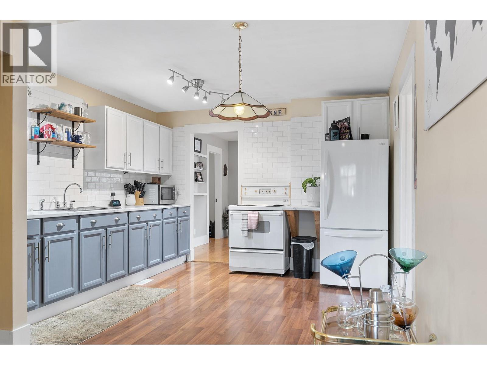  2108 33 Street, Vernon