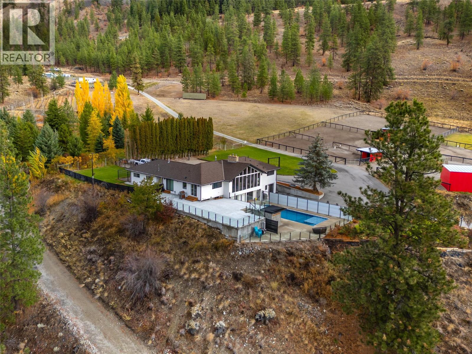 21815 Garnet Valley Road, Summerland